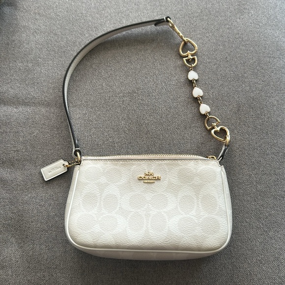 Coach NOLITA 19 IN SIGNATURE CANVAS white - Picture 3 of 7